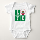 Love California State Flag Heart Pride Romper (Voorkant)
