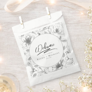 Love Calligraphy Wedding Floral Pattern Blk ID940 Bedankzakje