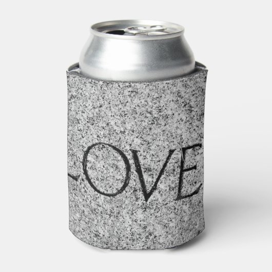 "Love" Carved Stone Blikjeskoeler (Blikje Voorkant)