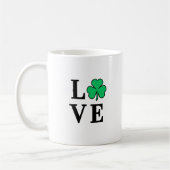 LOVE Clover Shamrock Ireland St Patrick text based Koffiemok (Links)