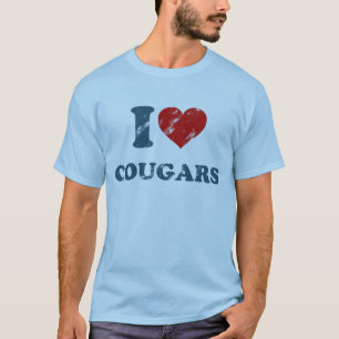 Love Cougars  T-Shirt