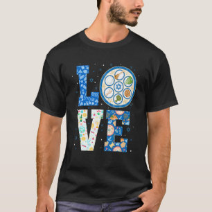 Love Cute Passover Decorations Pesach Jewish Holi T-shirt