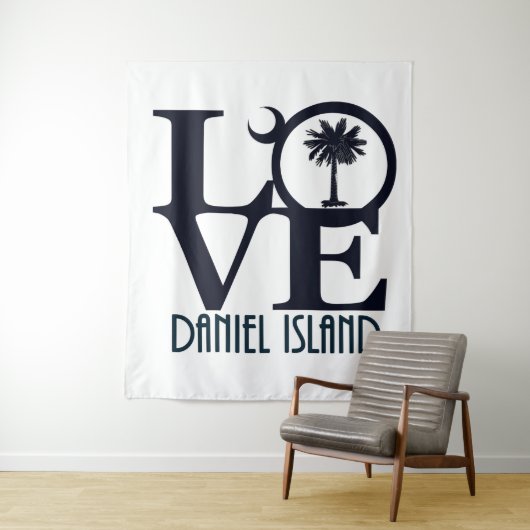 LOVE Daniel Island Wandkleed (In situ)