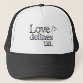 Love defines us trucker pet (Voorkant)