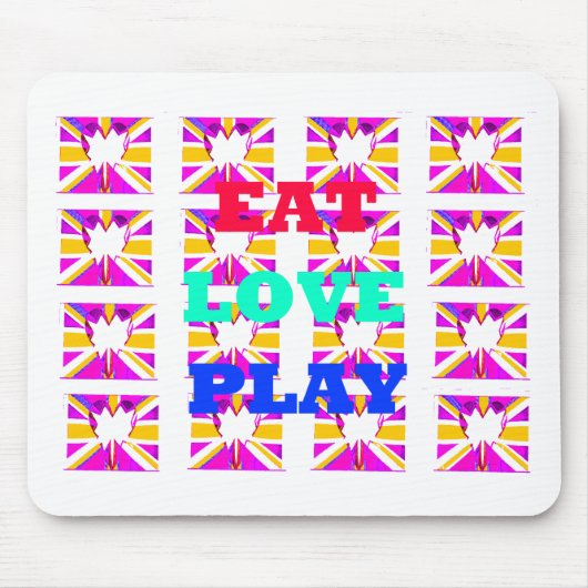 Love Eat Play Heart Hakuna Matata kleuren.png Muismat (Voorkant)