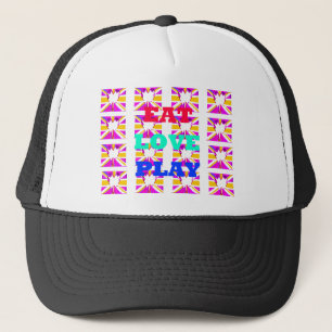 Love Eat Play Heart Hakuna Matata kleuren.png Trucker Pet