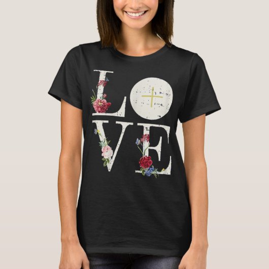 Love Eucharist First Heilige Communistische Christ T-shirt (Voorkant)
