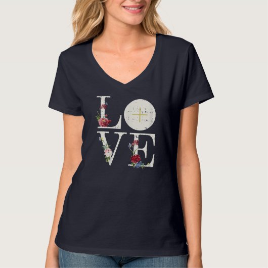 Love Eucharist First Heilige Communistische Christ T-shirt (Voorkant)