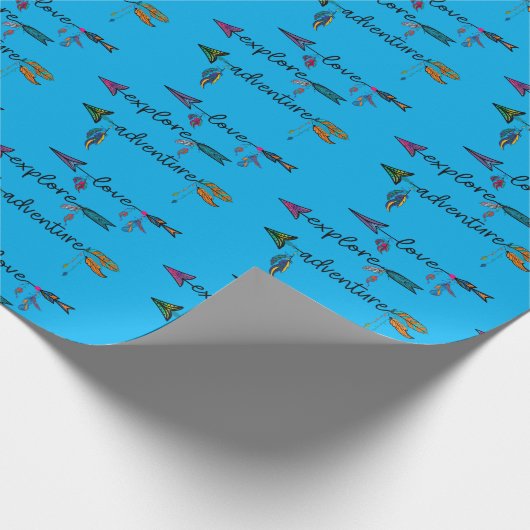 Love Explore Adventure Arrow Tribal Boho Design Cadeaupapier (Hoek)