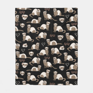 Love Ferret - Black Fleece Deken