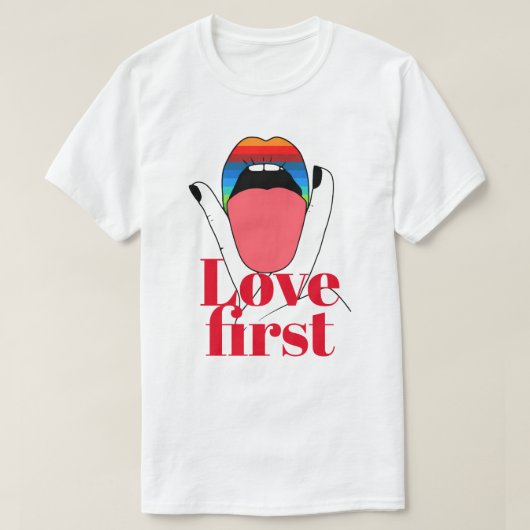 Love First T-shirt (Design voorkant)