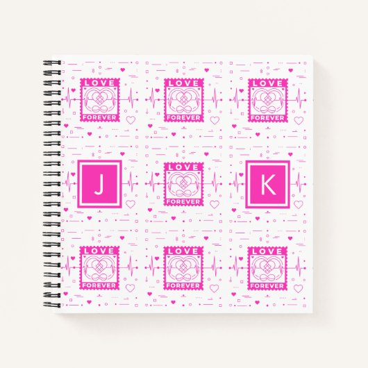 Love forever Customize it with your initials Notitieboek (Voorkant)