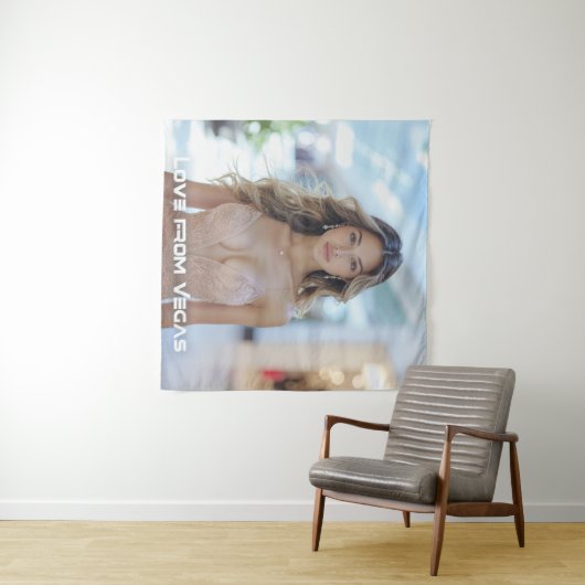 LOVE FROM VEGAS WANDKLEED (In Situ (horizontaal))