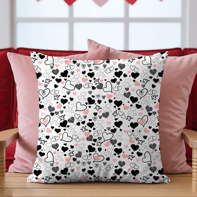 Love Gift Pillow Pink and Black Hand Drawn Hearts Kussen (Love Gift Pillow Pink and Black Hand Drawn Hearts)