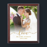 Love Gold Script Mr en Mrs Wedding Photo Plaque Troffee Gedenkplaat<br><div class="desc">Love Elegant Gold Script Mr en Mrs Wedding Photo</div>