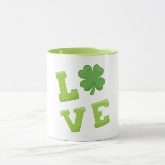 Love Green Block Letters voor St Patricks Day Mok (Midden)