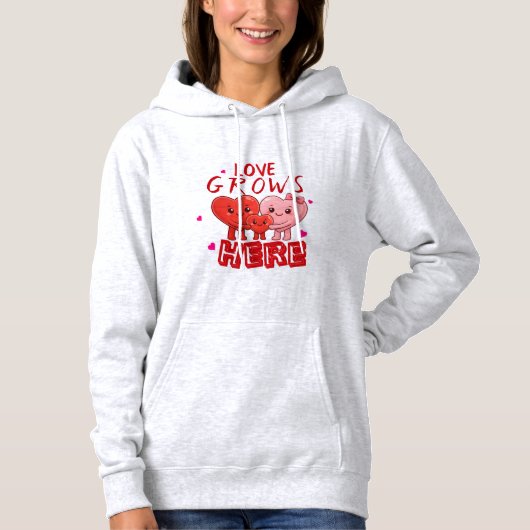 Love Grows Here  Hoodie (Voorkant)