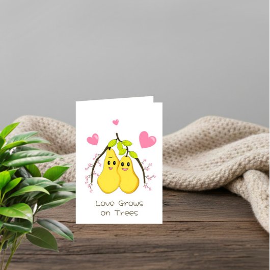 Love Grows on Trees – Cute Pear Couple Valentine’s Feestdagen Kaart