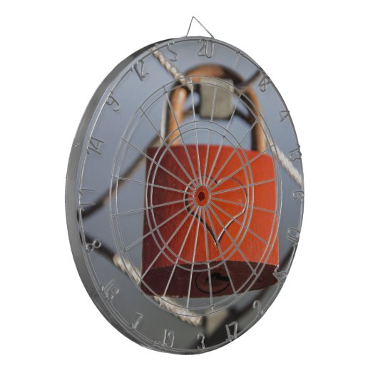 Love Heart Padlock Dartbord (Voorkant Links)