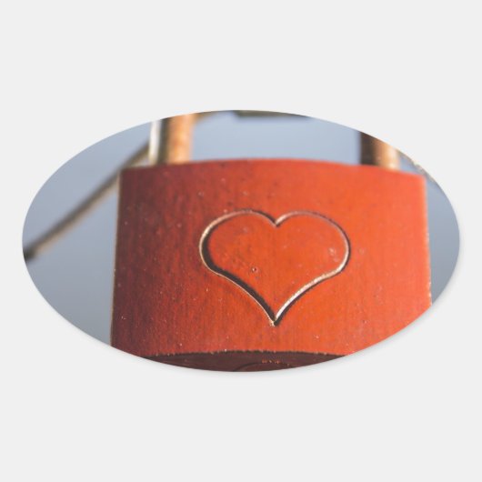 Love Heart Padlock Ovale Sticker (Voorkant)