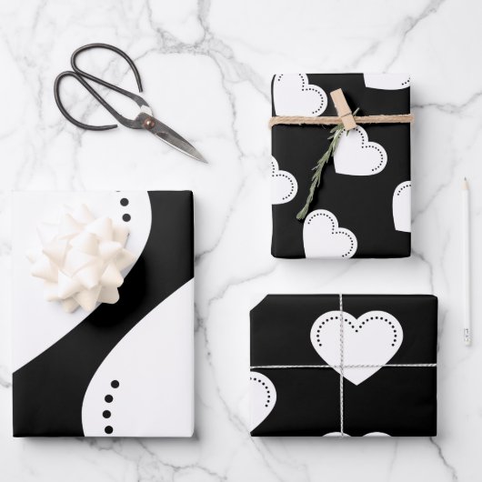 Love Heart White Valentijns's Wrapping Paper Sheet (Voorkant)