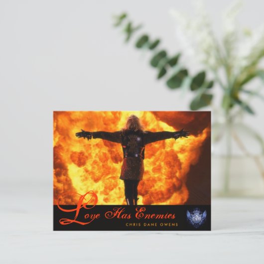 LOVE HEEFT ENEMIES - Briefkaart (Staand voorkant)