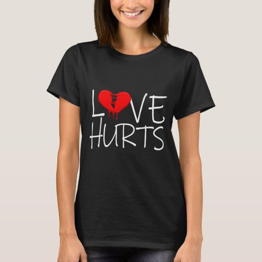 Love Hurts Broken Heart Divorce Breakup Heartbroke T-shirt (Voorkant)