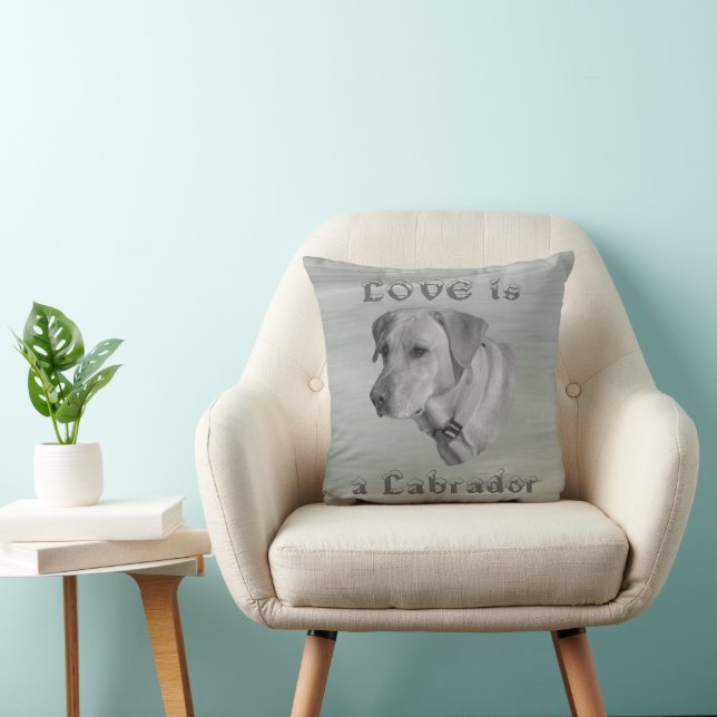 Love is a Labrador Face Kussen (Stoel)