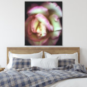 <Love is a Rose>van Nathan Griffith Canvas Afdruk (Insitu (Slaapkamer))