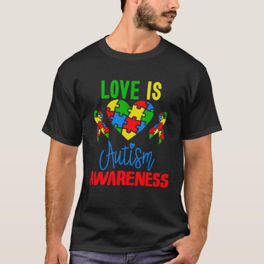 Love is Autism Awareness Puzzle Pieces Heart and R T-shirt (Voorkant)