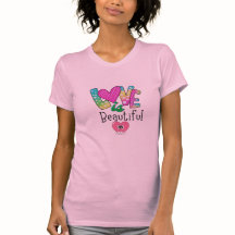 "Love Is Beautiful Dames T-Shirt – Romantisch & In