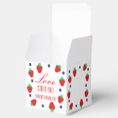 Love is Berry Sweet Fruit Vrijgezellenfeest Bedankdoosjes (Geopend)