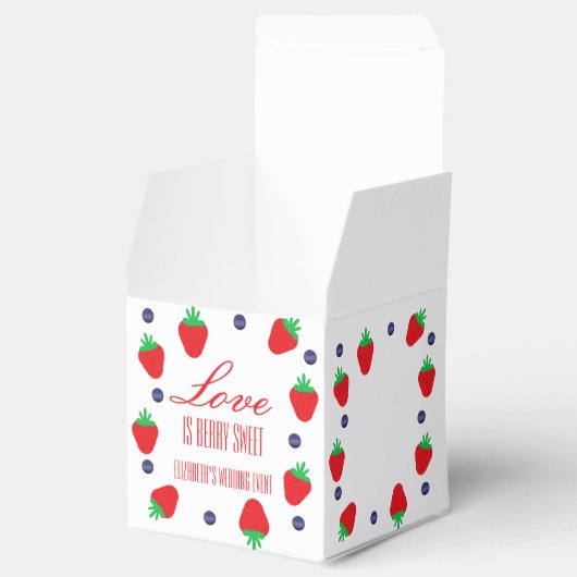 Love is Berry Sweet Fruit Vrijgezellenfeest Bedankdoosjes (Geopend)