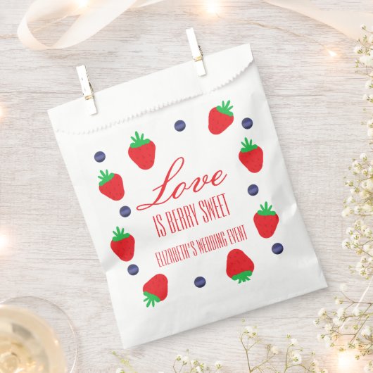 Love is Berry Sweet Fruit Vrijgezellenfeest Bedankzakje (Geknipt)