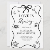 Love is Brewing Black Bow modern Bridal Shower Kaart (Voorkant)