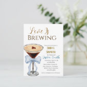 Love is Brewing Blue Bridal Shower Invitation  Briefkaart (Staand voorkant)