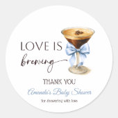 Love is Brewing Blue Coquette Bow Bridal Shower Ronde Sticker (Voorkant)