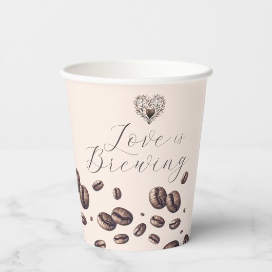 Love Is Brewing Bridal Shower Coffee Cups Papieren Bekers (Achterkant)