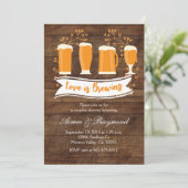 Love is Brewing Couples Shower Invitation Kaart (Staand voorkant)