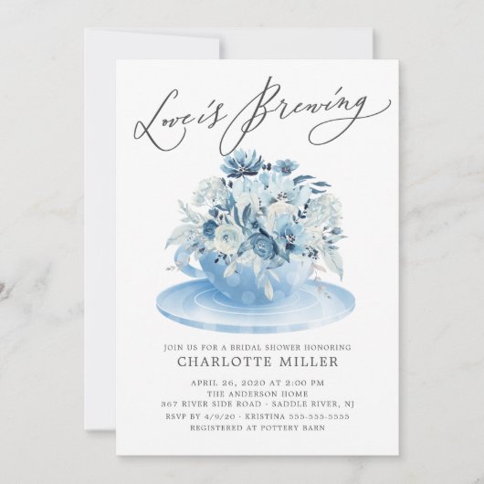 Love is Brouwe Blue Floral Bridal Tea Shower Invi Kaart (Voorkant)