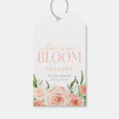 Love Is In Bloom Pink Floral Bridal Shower Cadeaulabel (Voorkant)