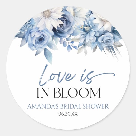 Love Is In Bloom Stofblauw Bloemachtige Bruiloftsd Ronde Sticker (Voorkant)