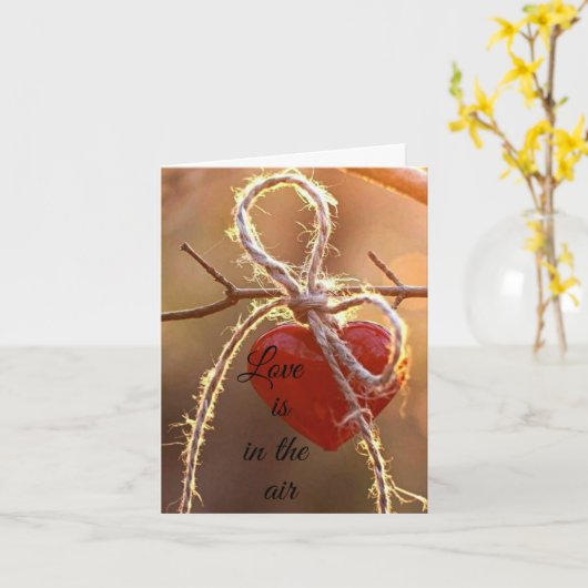 ***LOVE IS IN DE LUCHT OP ONZE JUBILEUM ** KAART (Gele Bloem)