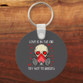 Love Is In The Air Try Not To Breath Anti Valentin Sleutelhanger (Voorkant)