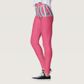 LOVE IS LEGGINGS (Links)