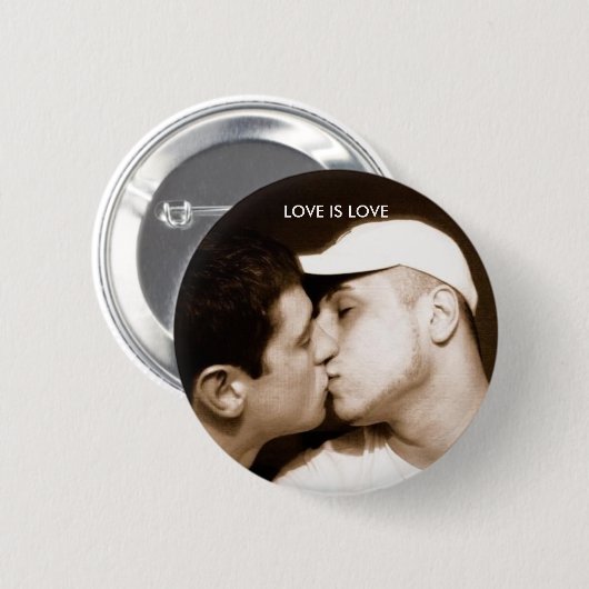 Love is Love Button (Voorkant /achterkant)