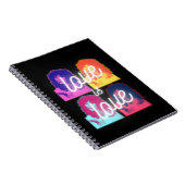 Love is love Cher LGBTQ Pride Month Notitieboek (Rechterzijde)