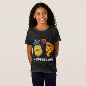 Love is Love Cute Pride Pineapple Pizza T-shirt (Voorkant volledig)