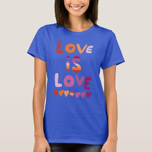 LOVE IS LOVE kleurrijke roze Paarse lesbische trot T-shirt (Voorkant)