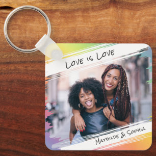 Love is Love Modern Rainbow Uw foto & namen toevoe Sleutelhanger